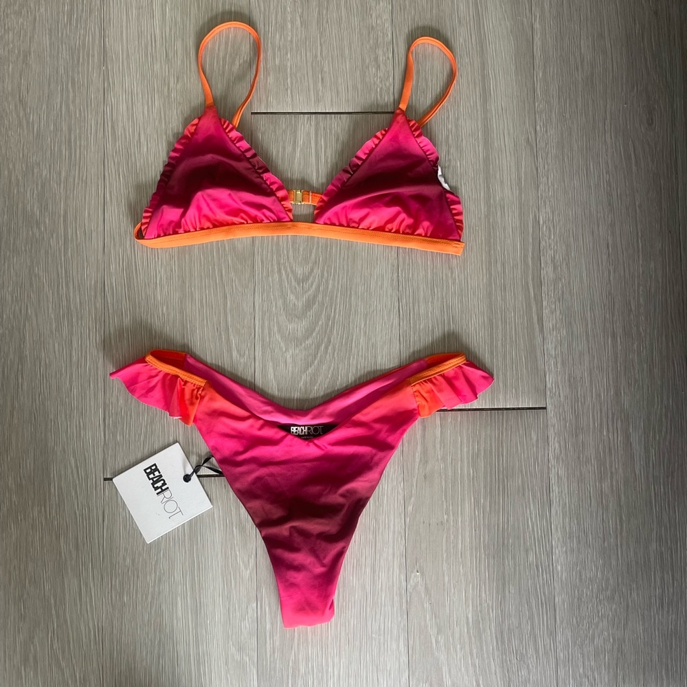 Beach Riot Bikini set NWT